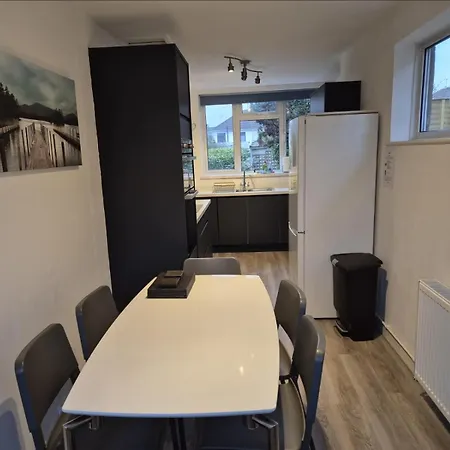 Filton House By Cliftonvalley Bristol