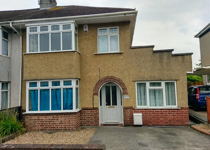 Filton House By Cliftonvalley Bristol