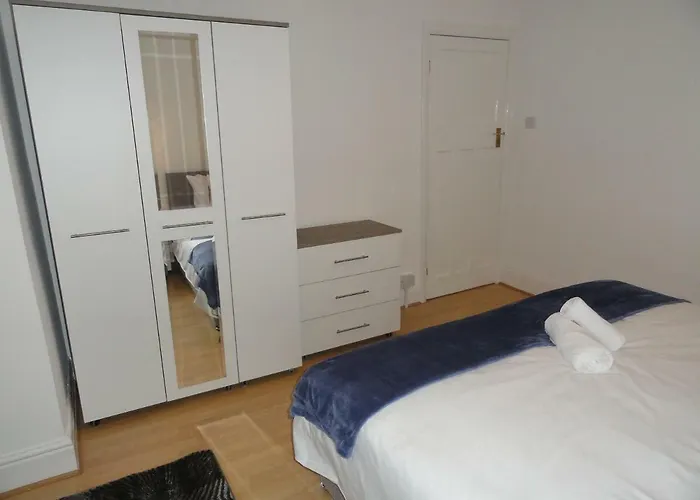 Filton House By Cliftonvalley 度假居 *